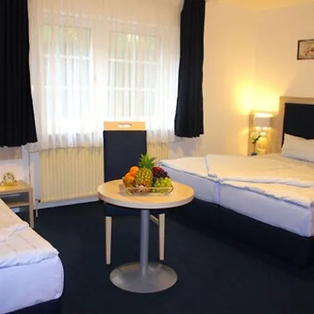 Hotel Altenwerder Hof-3